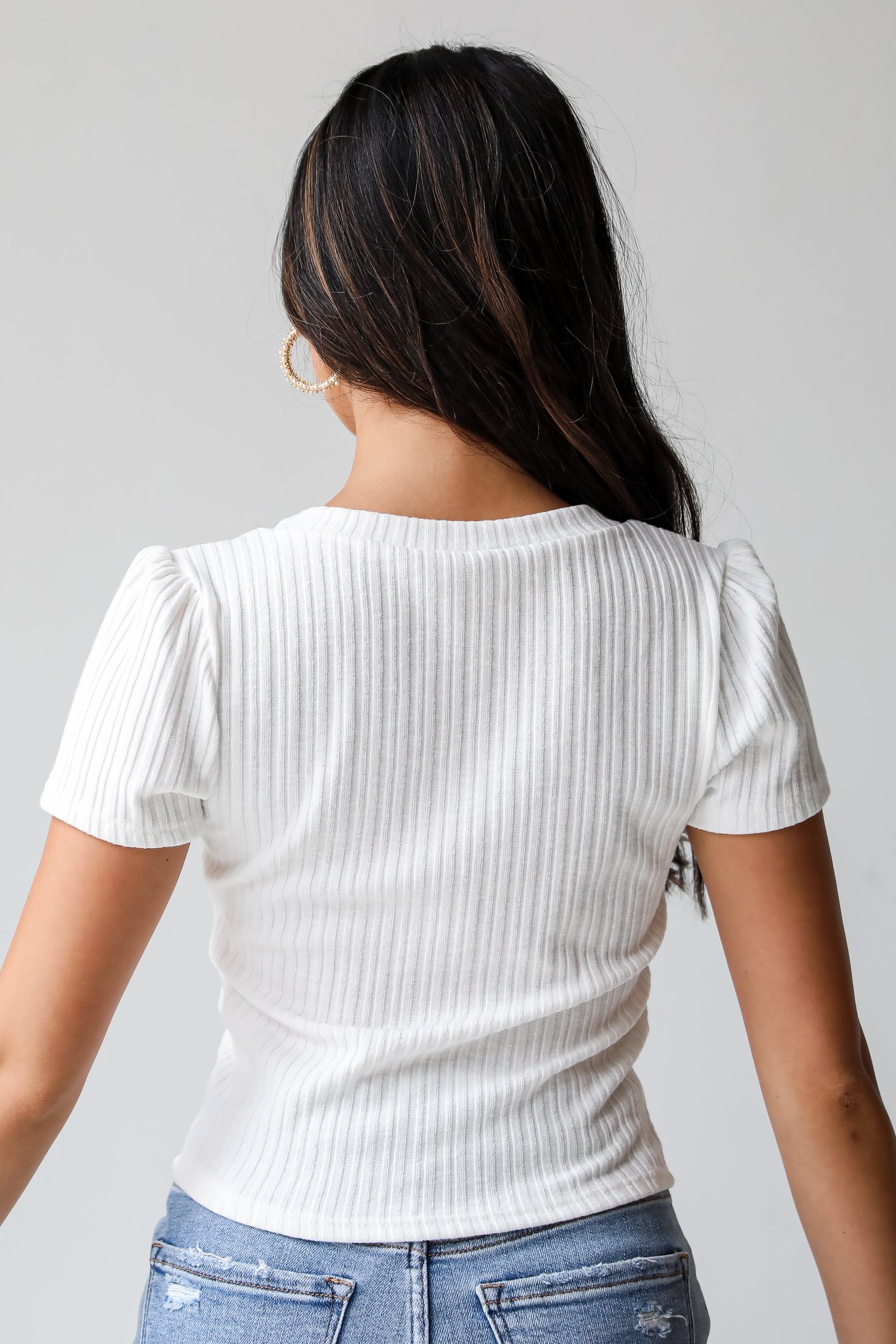 Annie White Ribbed Tee - DU DEAL